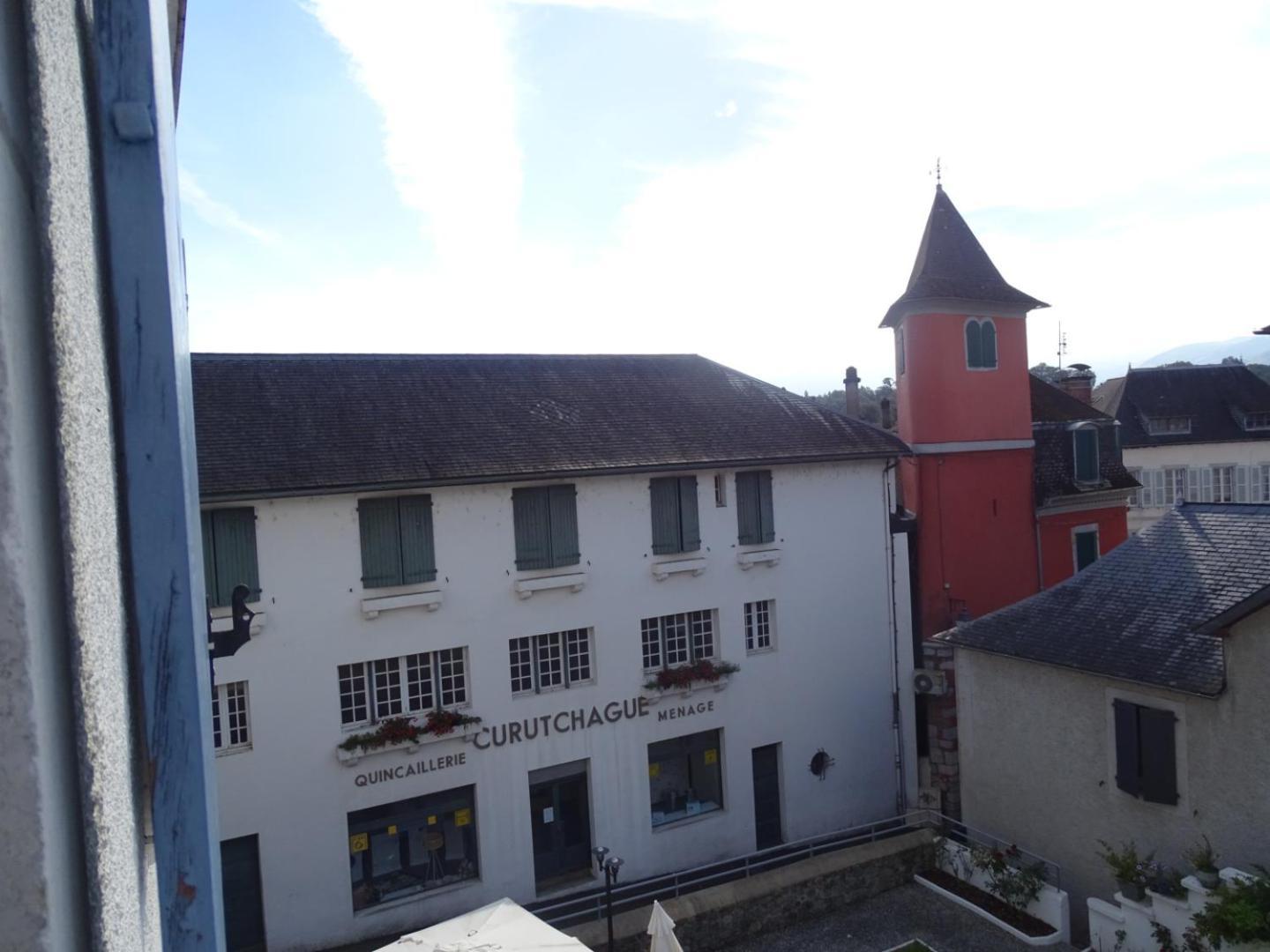 Hotel De La Poste Tardets-Sorholus 外观 照片