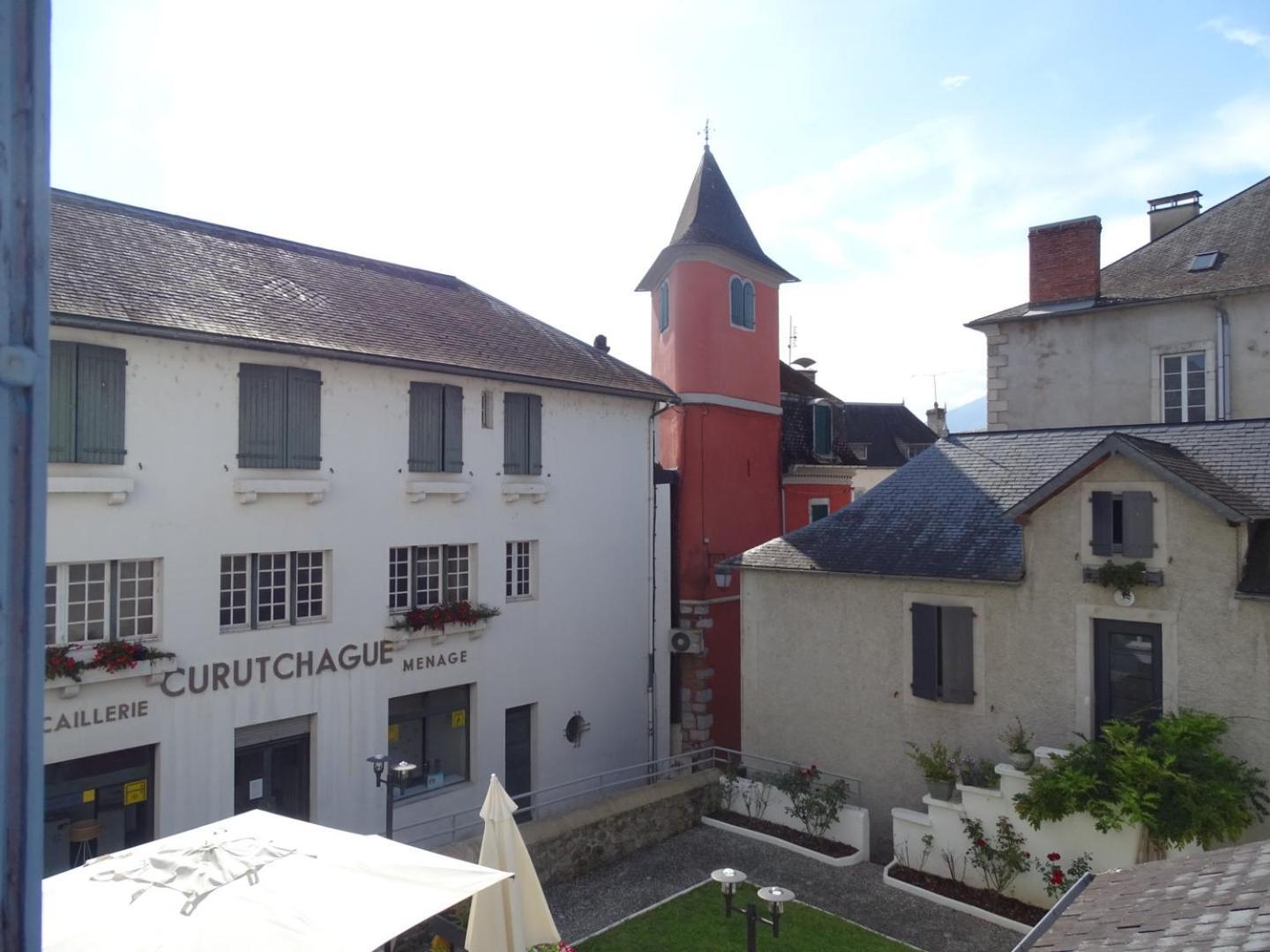 Hotel De La Poste Tardets-Sorholus 外观 照片